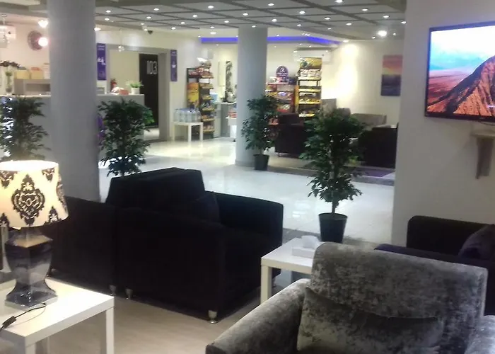 Rofan House Serviced Apartments